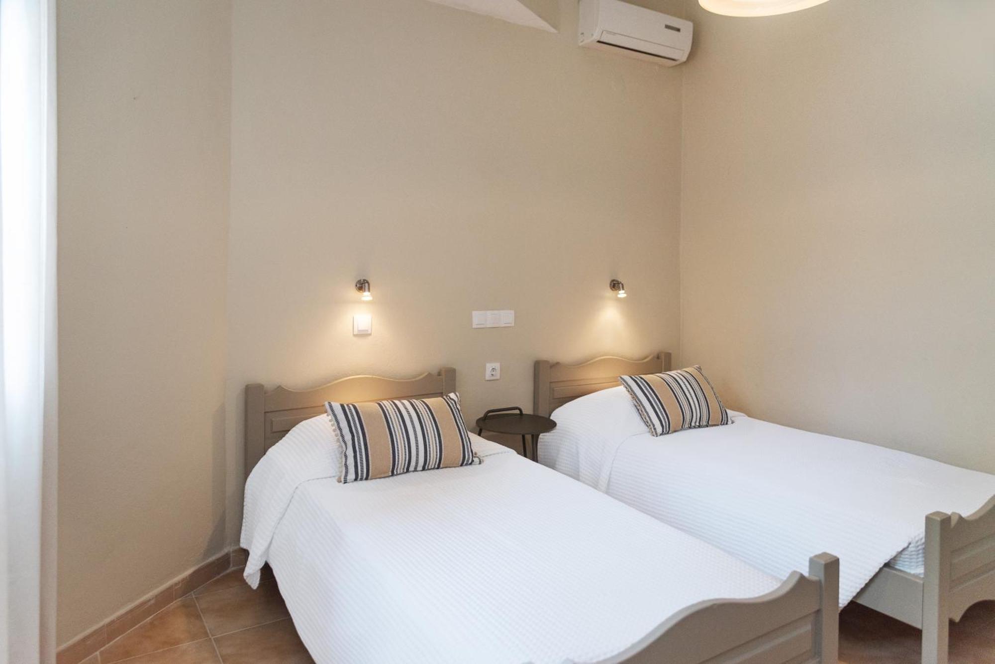 Kamini Apartments กาวอส ภายนอก รูปภาพ